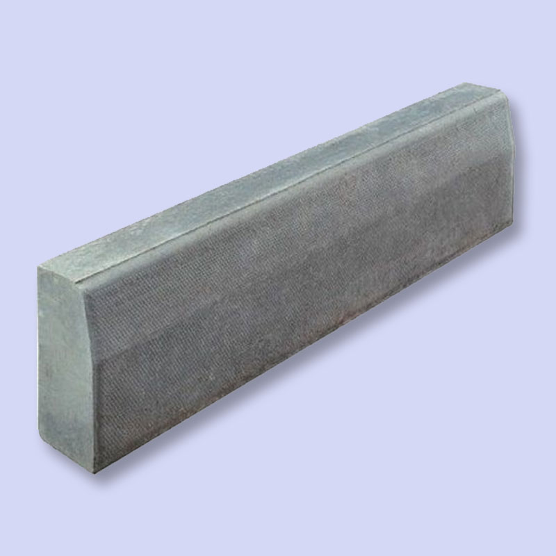 Half Battered Concrete Kerb 125x255x915